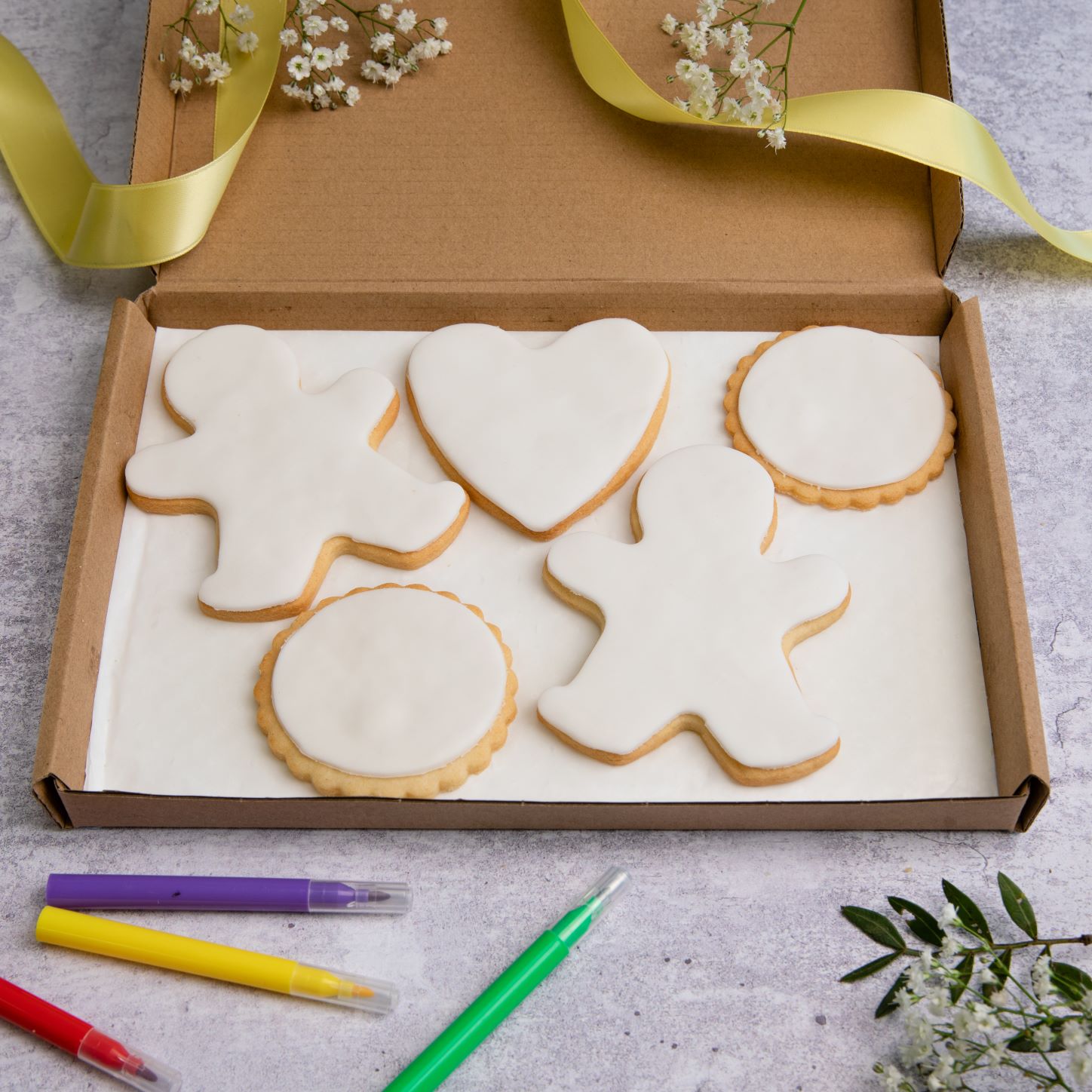 cookie decorating kit by bloom bakers