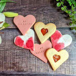 mix&match Valentine's Day biscuits by Bloom Bakers