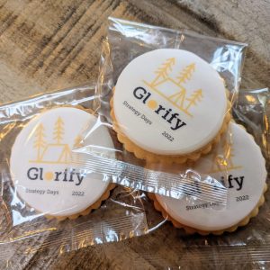 Printed biscuits for Glorify